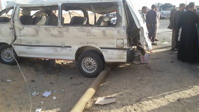 مصرع وإصابة 7 في انقلاب ميكروباص ببني سويف
