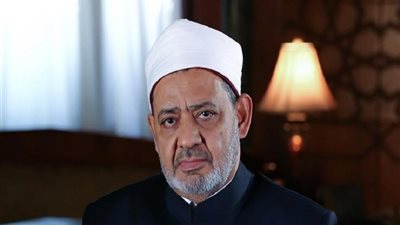 شيخ الأزهر: كورونا رسالة إنذار من الله للعالم بسبب انحرافاته (فيديو)