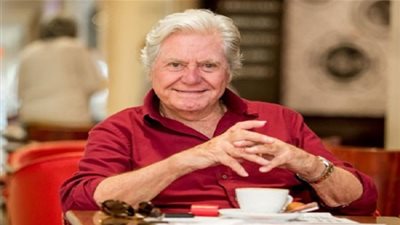 حسين فهمي يوضح حقيقه تقديم بلاغ ضد محمد رمضان