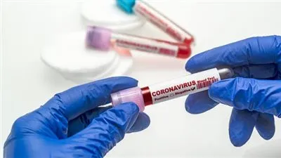 كيف لجأت مصر لحقن مصابي كورونا من بلازما المتعافين؟