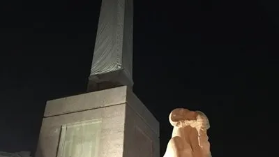 عاجل.. انتهاء أعمال تركيب الكباش الأربعة فى ميدان التحرير