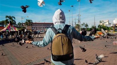 مواعيد عرض برنامج قلبي اطمأن الموسم الثالث الحلقة العاشرة على قناة أبو ظبي رمضان 2020 | غيث الإماراتي (تقديم المساعدات للأسر الفقيرة) atma'ana qalbi