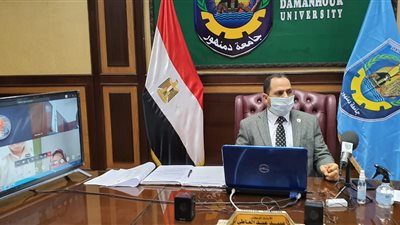 رئيس جامعة دمنهور: إضافة مواد الولاء والانتماء والمواطنة كمقررات دراسية