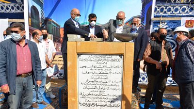  وزيرا الإسكان والشباب يضعان حجر الأساس لمشروع مركز خدمات لوجيستية بـ