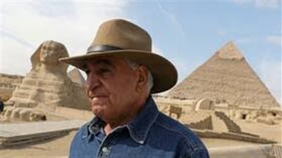 زاهي حواس: لا نعرف فرعون موسى واليهود لا علاقة لهم بالأهرامات