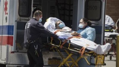 كندا تسجل 1381 إصابة جديدة بفيروس كورونا 