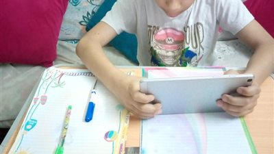 مد فترة تسليم المشروعات البحثية لطلاب النقل حتى 18 مايو