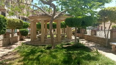 شوارع ومتنزهات البحيرة خالية من المواطنين في أول أيام العيد (صور)