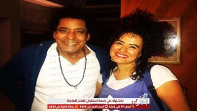 دينا الوديدي تكشف حقيقة ظهورها مع الكينج محمد منير في حفله اليوم