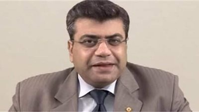 القس رفعت فكري عن اجتماع خطة عودة الكنائس: الإنسان أهم من الطقوس الدينية