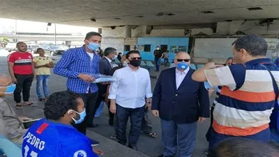 جولة مفاجئة من محافظ القاهرة لموقف عبدالمنعم رياض لمتابعة تنفيذ إجراءات 