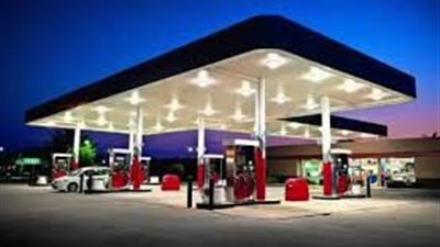 وزارة البترول : تلزم العاملون بمحطات البنزين بإرتداء الكمامات