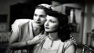 أبرزها الزواج من الشناوي.. معلومات لا تفوتك عن عفاف شاكر شقيقة شادية 