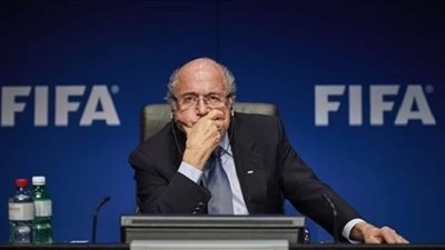 بلاتر: قهرتني أمريكا