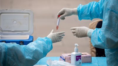 الصين تسجل 5 إصابات جديدة بفيروس كورونا بدون وفيات