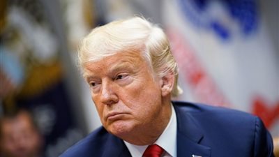 ترامب ينفي الاختباء في 