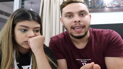 أحمد حسن وزينب يشعلان مواقع التواصل الاجتماعي بعد وفاة والدها