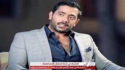 عاجل.. نقل الفنان أحمد فلوكس للمستشفى إثر تعرضه لوعكة صحية