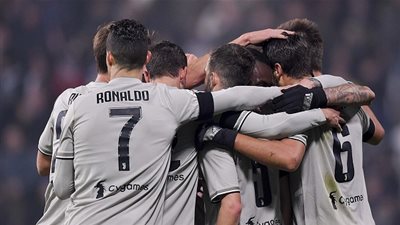 يوفنتوس يستهدف التعاقد مع نجم روما