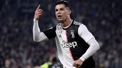 نجم ريال مدريد يتحدث عن واقعة قديمة بين رونالدو ومورينيو