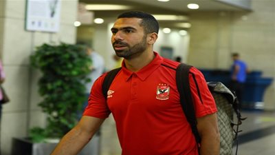 والد نجم الأهلي يكشف حالة أسرة اللاعب بعد إصابتهم بفيروس كورونا