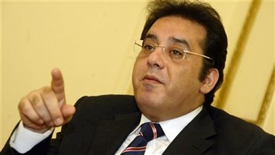 عاجل.. حكم نهائي برفض تجديد جواز سفر أيمن نور 