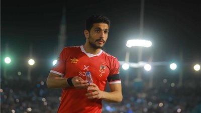 الأهلي يطمئن على أيمن أشرف.. واللاعب يكشف موقفه من التدريبات