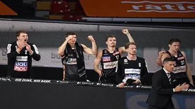 تعقب إلكتروني لتحركات لاعبي كرة السلة