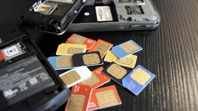 وزير الاتصالات يكشف تفاصيل مبادرة تغيير شركة شريحة التليفون الخاص (فيديو)