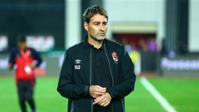 عرض إسباني يهدد بقاء رينيه فايلر في الأهلي