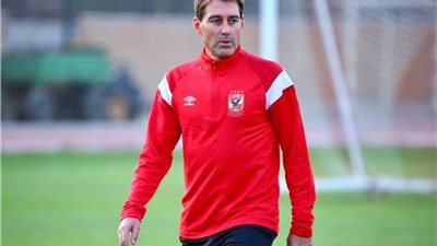 فايلر يحسم موقفه من انضمام كريم بركاوي للأهلي