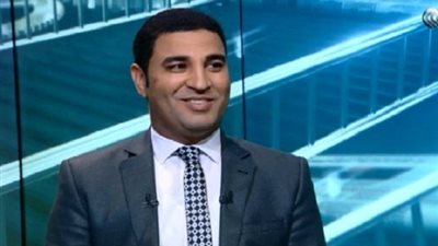 مصطفى ثابت: 