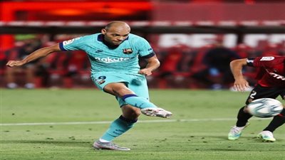 أول أهدافه.. ماذا قدم مارتين برايثوايت لفريقه برشلونة في مباراة مايوركا 