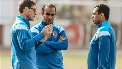 الأهلي يصر على تجديد عقد فايلر لمدة موسمين