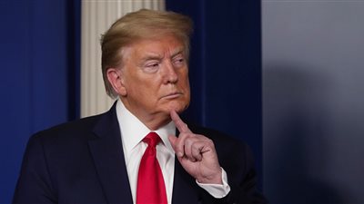  ترامب يصدر قرارات لتقييد عنف الشرطة