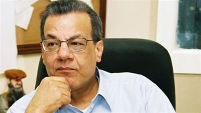 عادل حمودة: الإخوان يبحثون عن صنم لعبادته والطواف حوله 