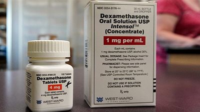 استشاري مناعة يحذر من تناول دواء كورونا الجديد: أمر خطير جدًا