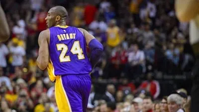 تفاصيل جديدة حول حادث وفاة أسطورة السلة الأمريكية