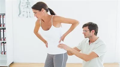 آلامه مزعجة.. اتبعي هذه الإرشادات الهامة للوقاية من الإصابة بعرق النسا