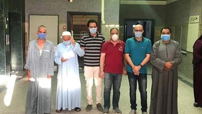 تعافي وخروج 11 مصابا بكورونا من عزل مستشفى الفشن (صور)