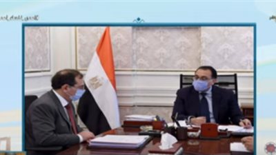 البترول: الموافقة على 12 اتفاقية جديدة