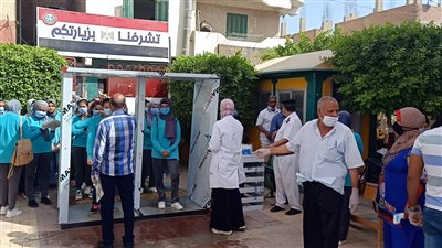 إجراءات وقائية مشددة بلجان امتحانات الثانوية العامة في البحر الأحمر (صور)