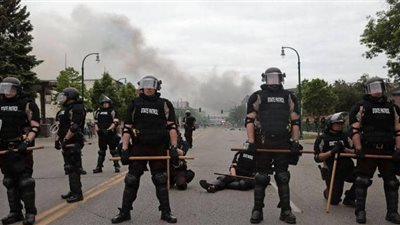 قتلى وجرحى في إطلاق نار وعملية دهس بأمريكا