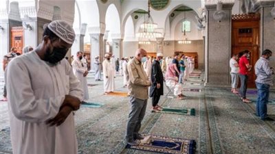 قبل الفتح بساعات.. 4 تحركات جديدة بشأن المساجد