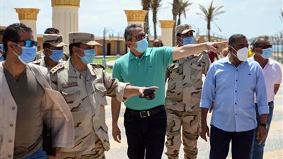 مرسى مطروح تستعد.. جولة تفقدية للوزير وللمحافظ تمهيدًا لعودة السياحة