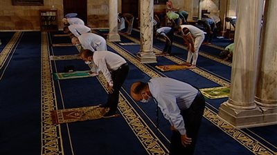 الجامع الأزهر يفتح أبوابه لاستقبال المصلين ابتداءً من الغد 