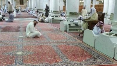 شؤون الحرمين تعلن استئناف الدروس العلمية بالمسجد الحرام عن بُعد.. غدا