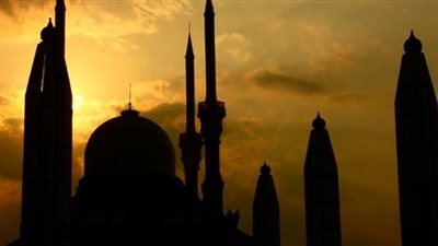 ما حكم قضاء صلاة الفجر بعد طلوع الشمس؟