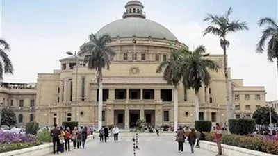 هل يمكن للطالب تأجيل الامتحانات الفصل الجاري؟.. جامعة القاهرة تجيب (فيديو)