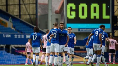 أنشيلوتي يتحدث عن ثنائي إيفرتون 